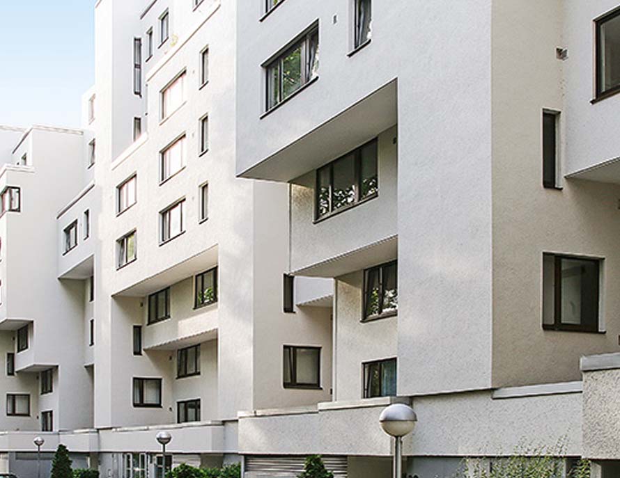 Le Corbusier's Villa Savoye sunk
